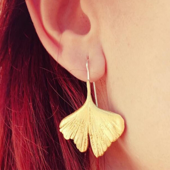 Gold Gingko Biloba Leaf Earrings 3D Leaves Nature Modern Botanical Floral New - Picture 3 of 5